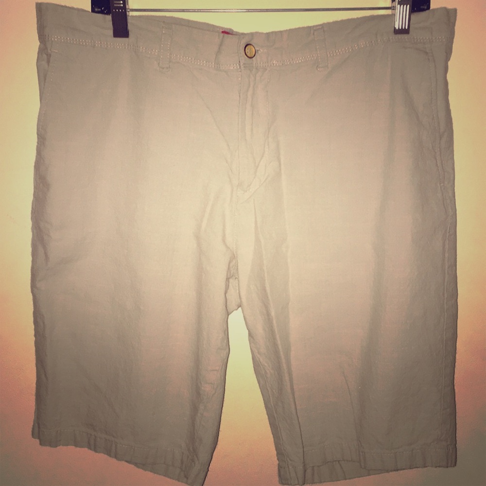 Zara Man Beige Summer Shorts (Size 36)